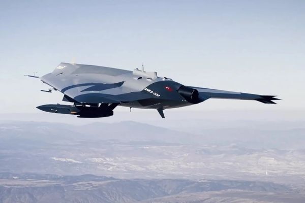 ANKA III low-observable unmanned combat aerial vehicle Turkish Aerospace Türkiye specifications technical review data fact sheet weapons sensors pictures video