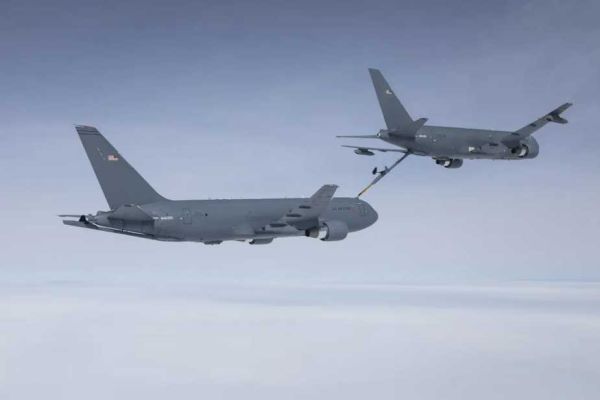 Boeing_KC-46A_Pegasus_Tanker_Aircraft_USA_004