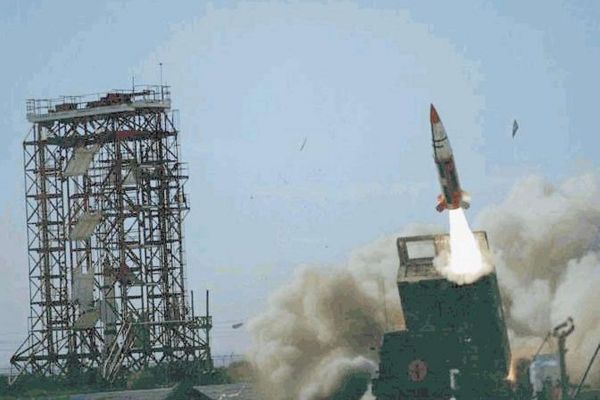 M39 Army Tactical Missile System ATACMS United States specifications technical review data fact sheet variants M39 Block I M39A1 Block IA ATACMS Block II pictures video