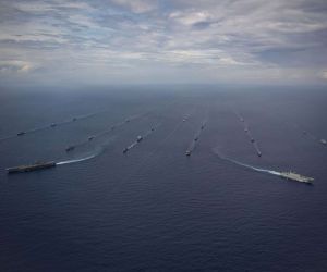 RMNS Mohammed VI and Senegal’s Niani arrived in New York for International Naval Review 250, highlighting African naval participation with a Moroccan FREMM frigate armed for air defense, anti-ship strike, and anti-submarine warfare, alongside a Senegalese missile-armed offshore patrol vessel built for maritime security and interdiction missions (Picture source: U.S. DoW).