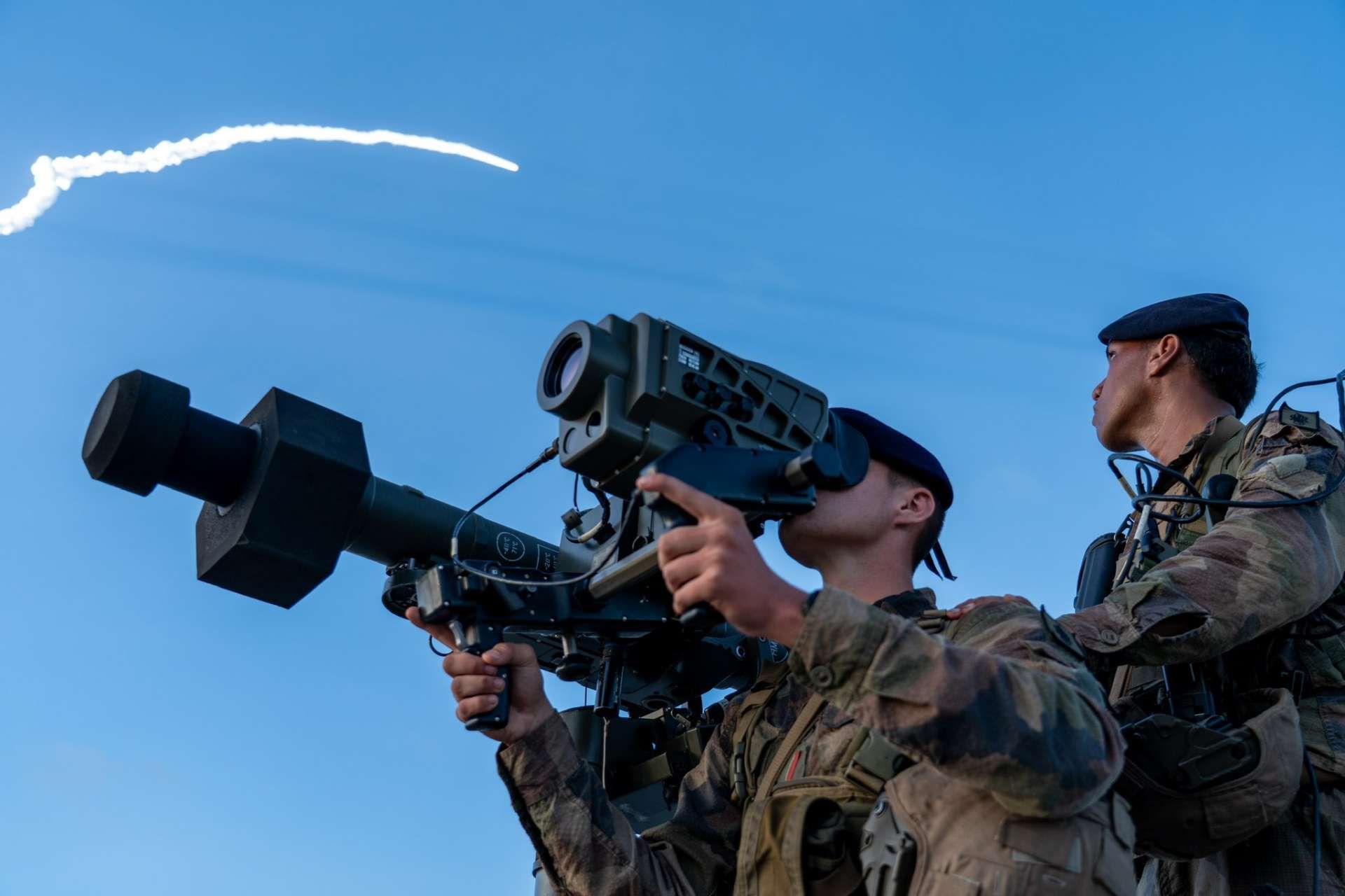 Romania has signed a 625.6 million euro deal with France for Mistral air defence systems, a move that strengthens its low altitude protection and ties its rearmament to new EU-wide procurement frameworks (Picture Source: French MoD)