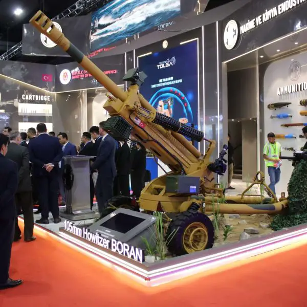 Malaysia is evaluating Türkiye’s BORAN 105 mm air-transportable howitzer after a high-level showcase at DSA 2026 highlighted its mobility, rapid deployment, and suitability for Southeast Asia’s demanding terrain (Picture Source: Army Recognition Group)