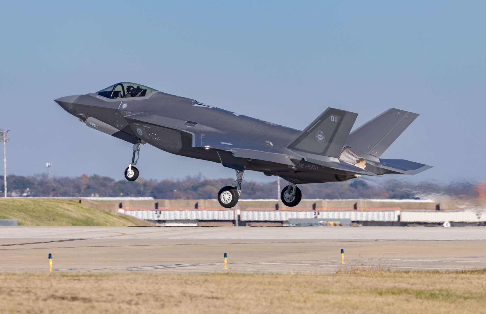 Finland’s F-35A brings fifth-generation stealth, long-range sensor fusion, and advanced electronic warfare to the Nordic theatre, offering precision strike, air superiority, and seamless NATO interoperability while operating from dispersed highway bases in harsh Arctic conditions (Picture source: Lockheed Martin).