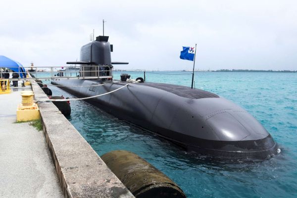 ROKS Dosan An Chang-ho arrives in Guam during a long-range Pacific deployment that highlights South Korea’s growing submarine power, deeper U.S.-ROK naval cooperation, and Seoul’s bid to supply Canada’s next-generation submarines (Picture source: South Korean MoD).
