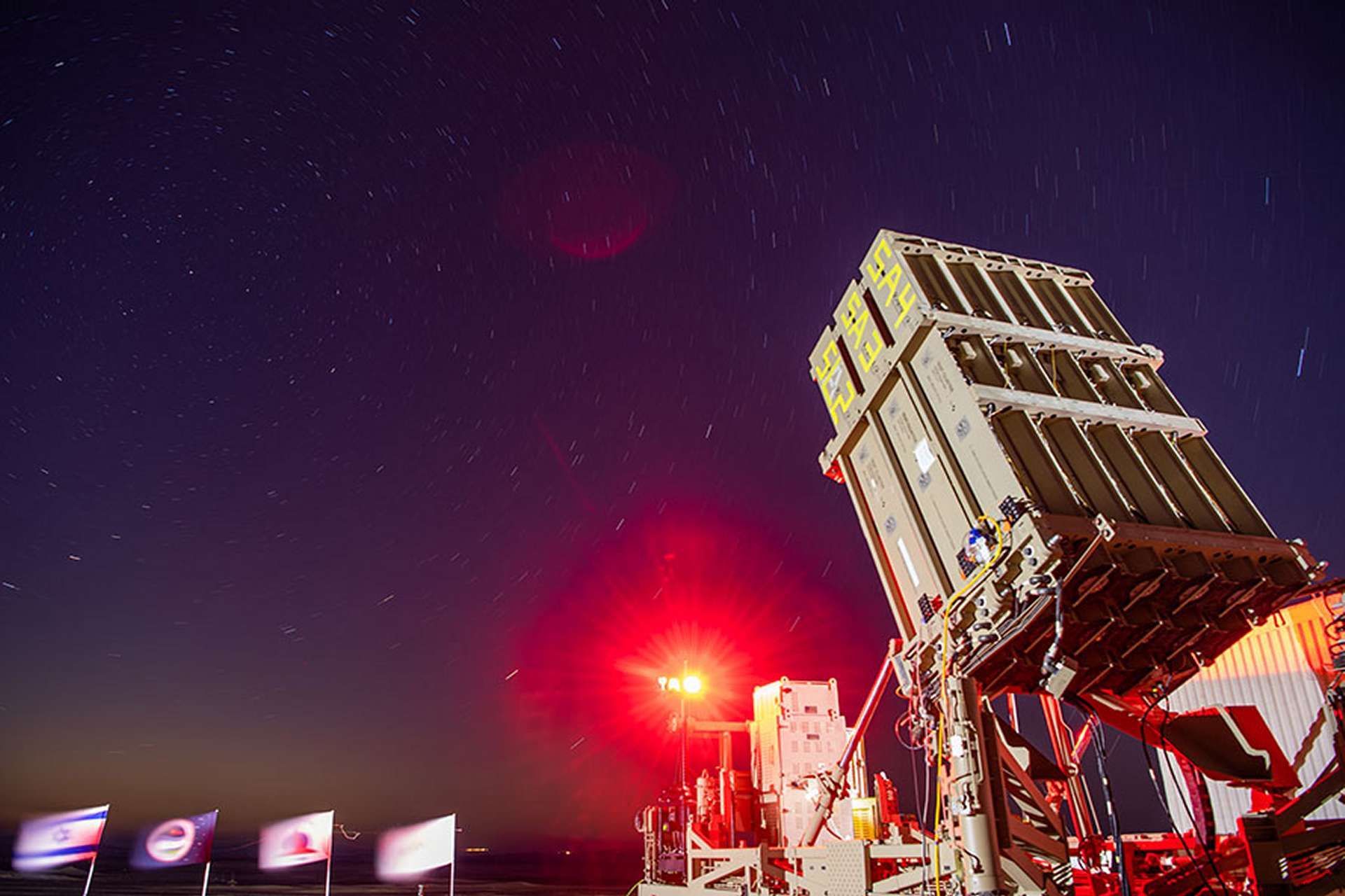 Israeli Iron Dome battery deployed to the UAE with Tamir interceptors and IDF crews, giving Abu Dhabi an additional short-range defense layer against Iranian missile and drone attacks during the 2026 war (Picture source: Rafael). 