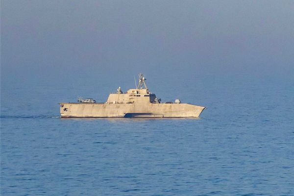 USS Canberra (LCS 30), an Independence-class littoral combat ship, patrols the Arabian Sea in support of U.S. Central Command’s maritime blockade operations targeting Iranian shipping routes, April 2026.