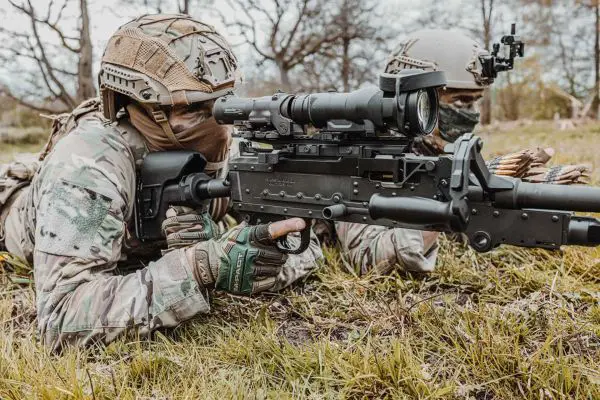 Belgian firearms manufacturer FN Herstal unveils the new FN MAG Tactical with Long Rail configuration, integrating advanced day/night optics capability and enhanced ergonomics for modern battlefield operations.