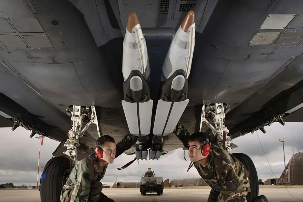 U.S.-approved precision weapons and upgrade support for the UAE’s F-16 Block 60 fleet will boost high-accuracy stand-off strikes against dispersed and hardened targets amid tensions with Iran, strengthening Emirati airpower, readiness, and deterrence (Picture source: U.S. Air Force).