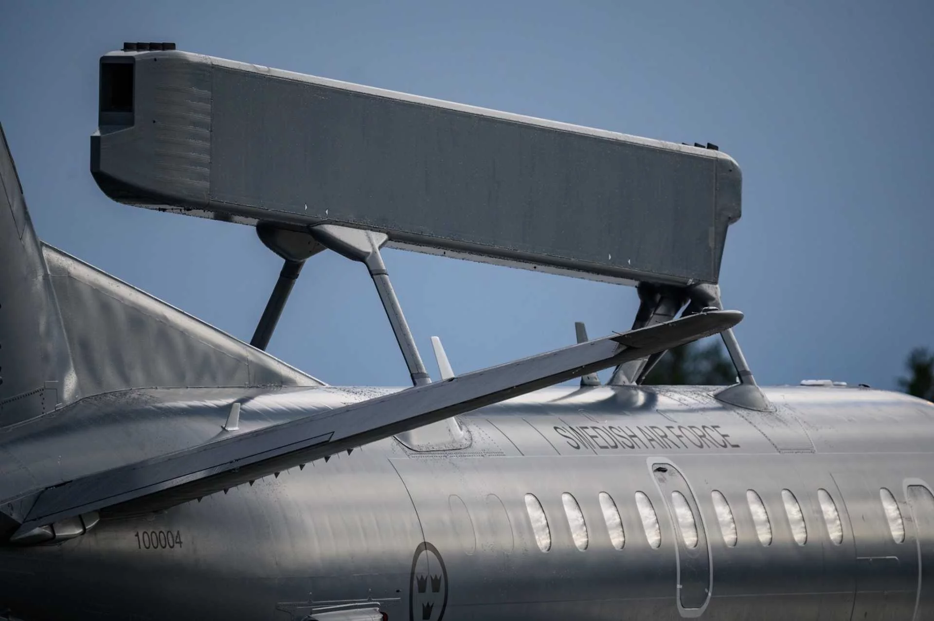 Discover_how_Swedens_ASC_890_early_warning_aircraft_helps_Ukraine_to_protect_its_skies_from_Russian_attacks_925_002-242ab4b3.webp