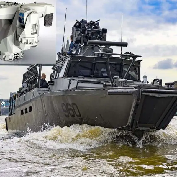 Rheinmetall’s SeaSnake 30 remote-controlled naval gun pairs a stabilized 30 x 173 mm KCE30/ABM cannon with an EO/IR sensor suite and laser rangefinder, firing programmable airburst and high-penetration rounds to engage drones, fast attack craft, and shore threats with high-accuracy, high-rate close-in fire from small boats (Picture source: Rheinmetall/Saab).