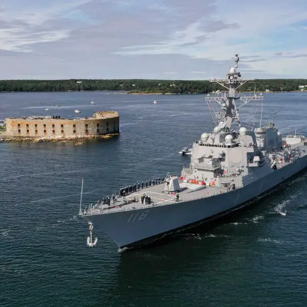 As of early May 2026, Bath Iron Works has built or is building 39 Arleigh Burke-class destroyers in total, including 13 early Flight I ships, 5 Flight II ships, 15 Flight IIA ships, such as the USS Daniel Inouye, and 6 confirmed Flight III ships currently assigned to the yard. (Picture source: US Navy)