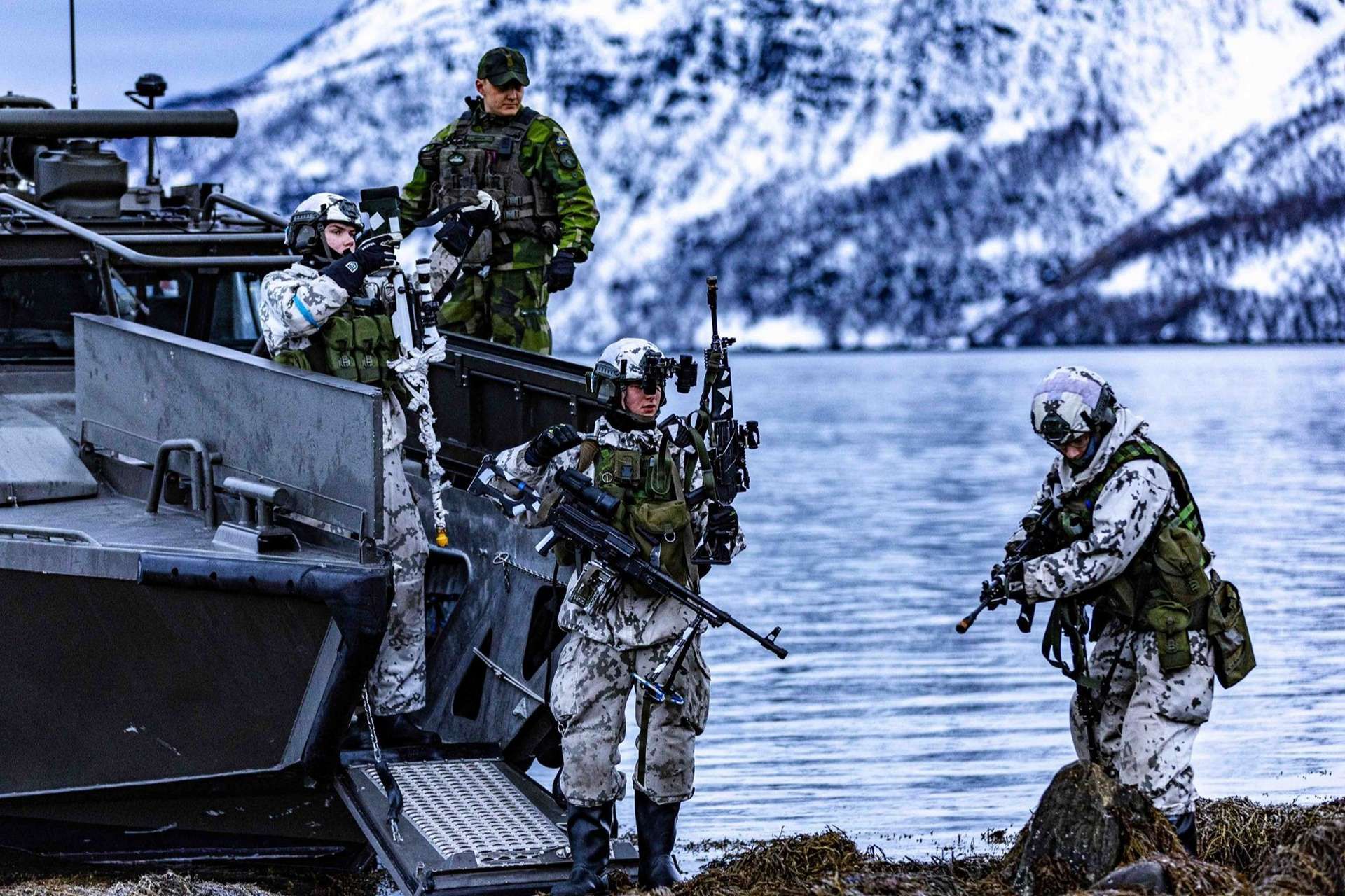 The Finnish Defence Forces have launched a 15,000-strong early-winter drill across the country to test rapid wartime mobilization and deepen NATO integration near the Russian border (Picture Source: Finnish MoD)