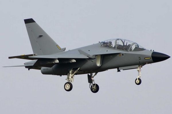 The M-346FA is powered by two Honeywell F124-GA-200 turbofan engines, each producing 28 kN of thrust, and is designed to act as both a twin-seat advanced jet trainer and a light combat aircraft. (Picture source: X/Defense News Nigeria)