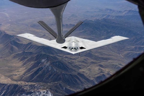 The completion by the B-21 of a 180-day test campaign in only 73 days suggests the bomber is encountering fewer software, integration, and maintenance problems than most previous U.S. stealth aircraft programs, allowing a faster operational deployment. (Picture source: US Air Force)