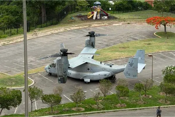 SOUTHCOM Commander Gen. Francis L. Donovan arrives in Caracas aboard a U.S. Marine Corps MV-22B Osprey during a U.S. embassy rapid-response exercise supported by the USS Iwo Jima Amphibious Ready Group operating off the Venezuelan coast.