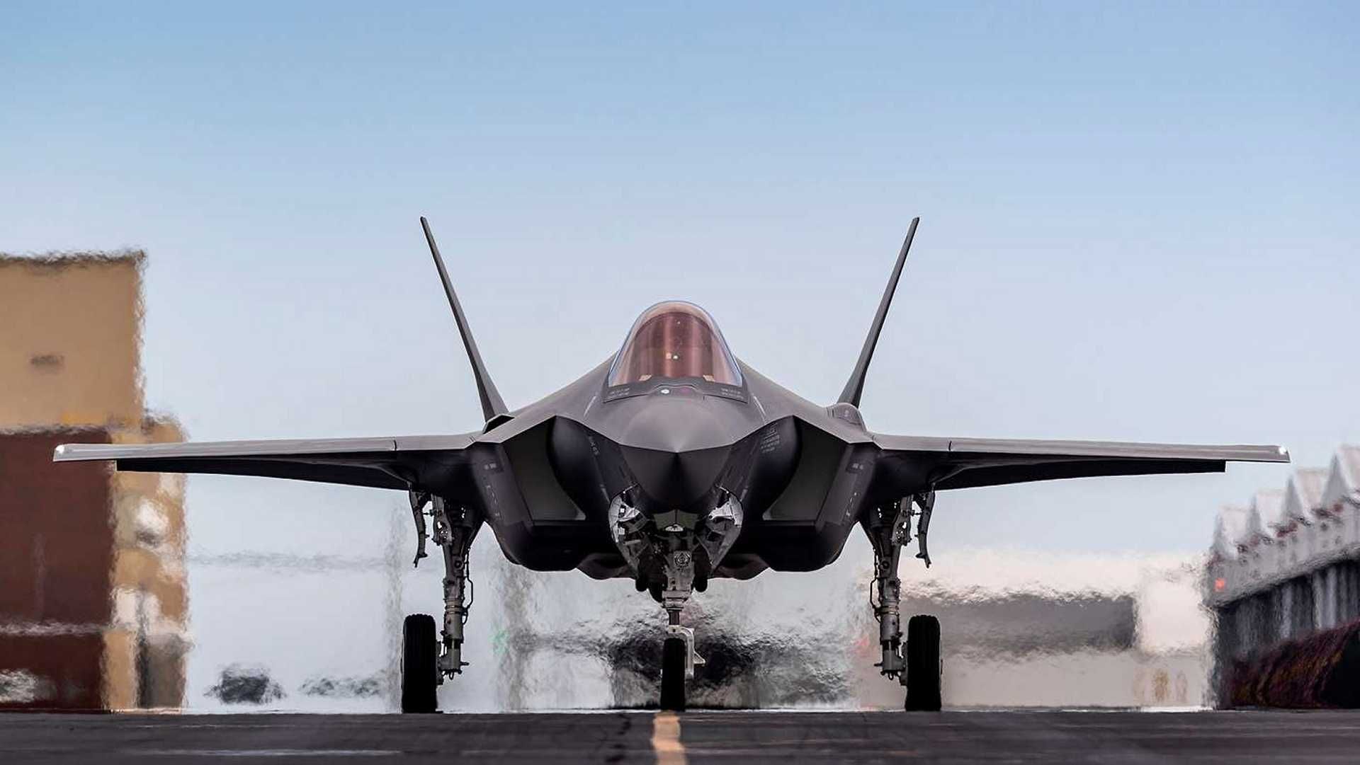 When including engines, ground equipment, logistics, and certification for the nuclear role, the cumulative investment for an expanded German F-35 fleet could reach well above €15 billion, depending on final quantities and negotiated support contracts. (Picture source: U.S. Air Force)
