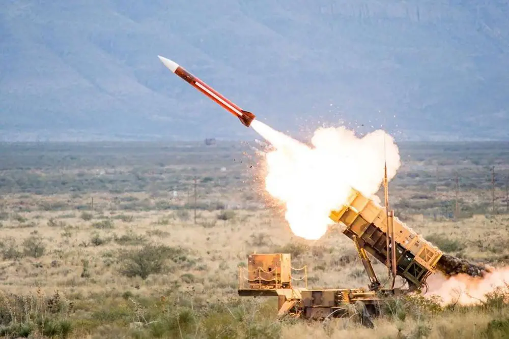 Spain is moving to strengthen its national air and missile defense with a $1.7 billion agreement for four Raytheon Patriot fire units, reflecting Europe’s accelerating focus on countering advanced aerial and missile threats (Picture Source: RTX)