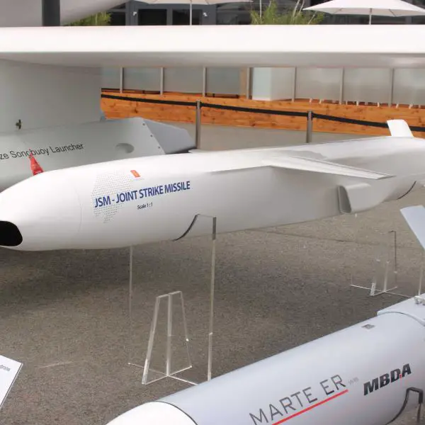 The AGM-184 Joint Strike Missile represents Belgium’s first ability to strike heavily defended land or maritime targets hundreds of kilometers away without exposing its F-35 fighters directly to enemy air defenses. (Picture source: Army Recognition)