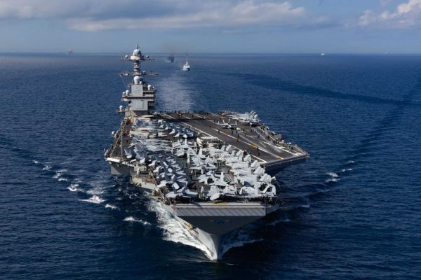 The USS Gerald R. Ford will extend its deployment, started in June 2025, and operate alongside USS Abraham Lincoln in the Middle East, marking the first dual-carrier presence in the CENTCOM area in nearly a year. (Picture source: US Navy)