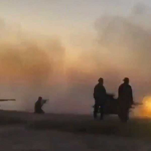 Venezuelan Armed Forces have launched a large military exercise to protect national airspace and coastal areas against possible U.S. air and naval attacks, showcasing the country’s air defense systems in full operational readiness.