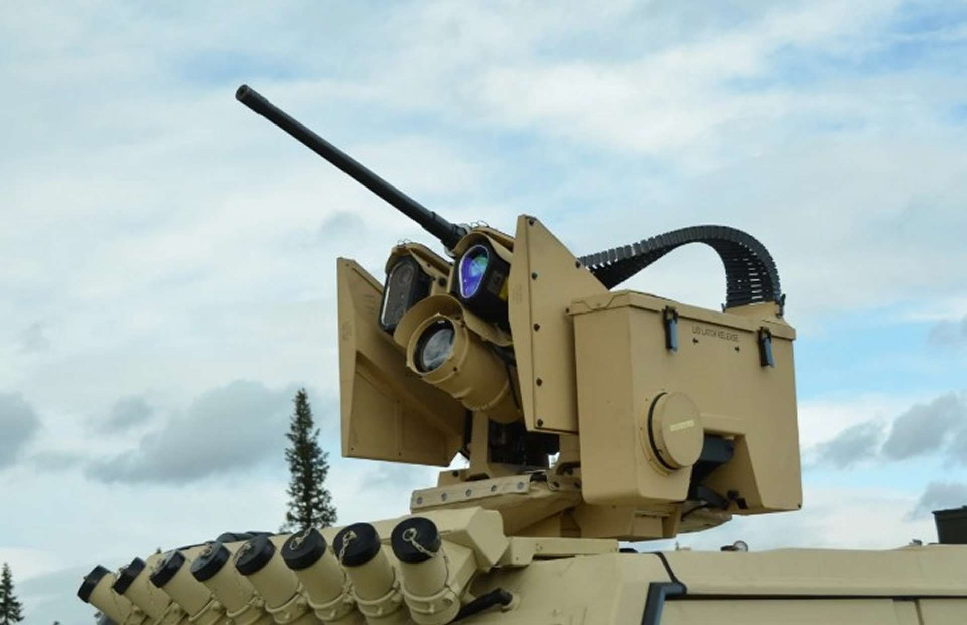 Sweden’s new PROTECTOR RS4 remote weapon station gives CV90s stabilised 360-degree fire with day/night sensors, enabling accurate under armour use of 7.62 mm or 12.7 mm machine guns and 40 mm grenade launchers against close range and drone threats (Picture source: Konsberg).