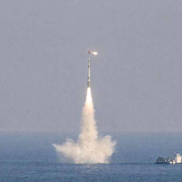 The K-4 submarine-launched ballistic missile is a solid-fuel, two-stage nuclear-capable weapon with a range of around 3,500 km, designed to be fired from Arihant-class submarines, allowing India to conduct survivable second-strike nuclear deterrence patrols far from adversary coastlines (Picture source: Weibo).