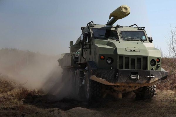 The start of production in Poland through PK MIL SA will represent the first foreign manufacturing arrangement for the Bohdana self-propelled howitzer outside Ukraine. (Picture source: Ukrainian 44th Artillery Brigade)