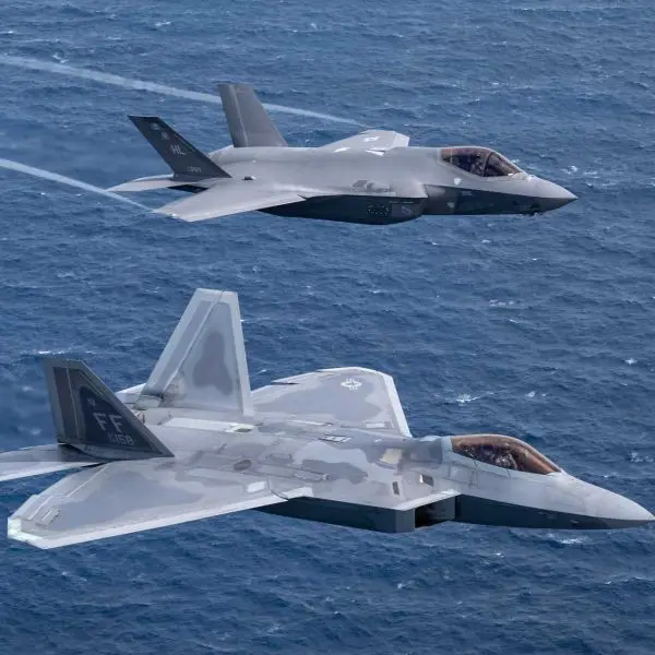 The deployment of quantum radars by China would mean that the F-22 and F-35 could lose much of their stealth advantage, as these radars might detect the faint photon reflections from their surfaces that traditional radar systems miss. (Picture source: US Air Force)