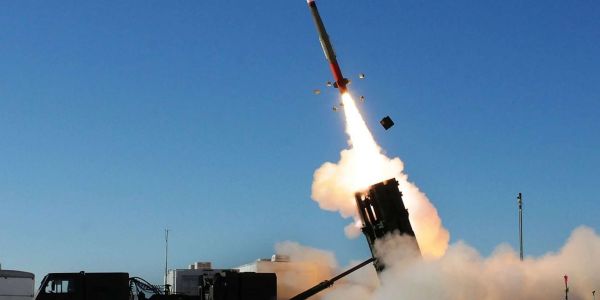 Lockheed Martin is set to triple PAC-3 MSE hit-to-kill interceptor production under a long-term U.S. framework deal, strengthening Patriot air and missile defense capabilities, replenishing allied stockpiles, and reinforcing a resilient multinational defense industrial base (Picture source: U.S. DoW).