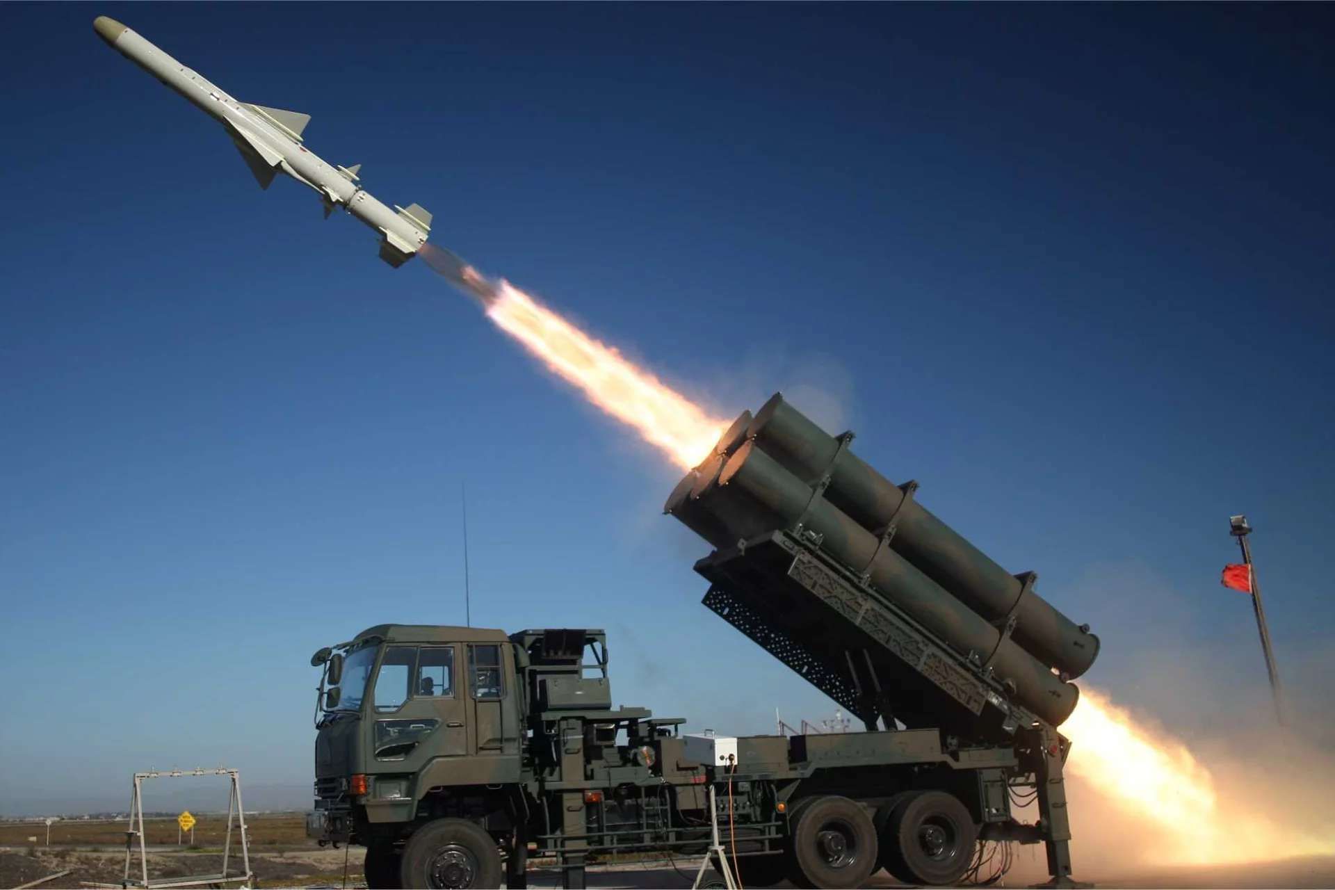 A Japan Ground Self-Defense Force Type 88 surface-to-ship missile launcher equipped with six launch canisters and designed for coastal anti-ship operations. (Picture source: Japan MoD)