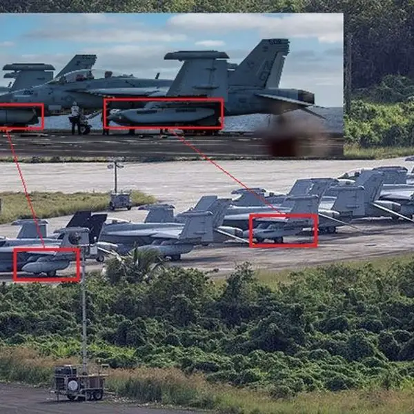 U.S. Navy EA-18G Growlers spotted at Puerto Rico's reactivated Roosevelt Roads base this week offer a vivid snapshot of how Washington is quietly positioning high-end electronic warfare aircraft as the Venezuela crisis intensifies (Picture Source: Ricardo Arduengo)