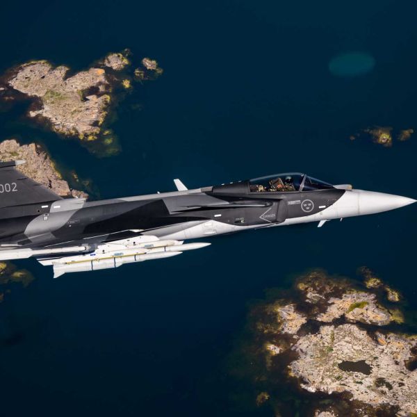 Saab Gripen E fighter aircraft. Designed to operate in highly contested environments, the Gripen E is increasingly being compared with the F-16 as Ukraine evaluates future air combat capabilities against advanced Russian air defenses and electronic warfare threats.