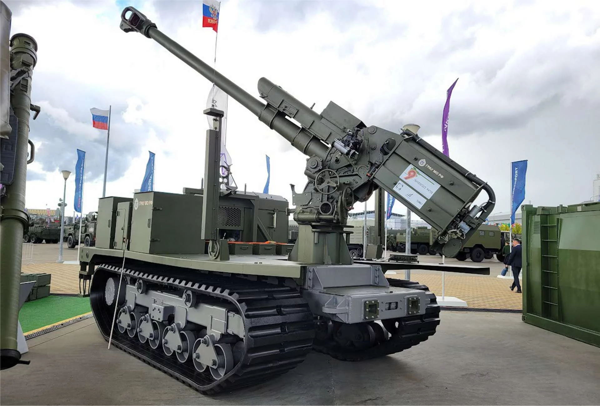 Russia_to_deploy_new_unmanned_MTS-15_Klever_122_mm_self-propelled_howitzer_in_Ukraine_925_003-555a704a.webp