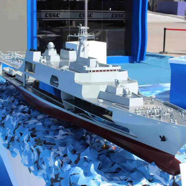 When compared to other LPDs, CSSC's 20,000-ton model remains smaller than the American San Antonio-class amphibious transport dock, which displaces about 25,000 tons full load, but is almost twice as large as the 10,600-ton Taiwanese Yushan-class. (Picture source: Army Recognition)