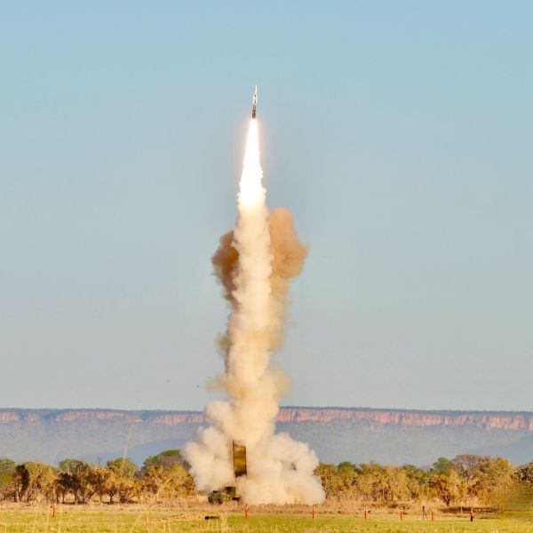 US Army 3rd MDTF conducts Mid-Range Capability live fire using SM-6 missile sinking maritime target during Exercise Talisman Sabre 2025 (Picture source: US DoD)