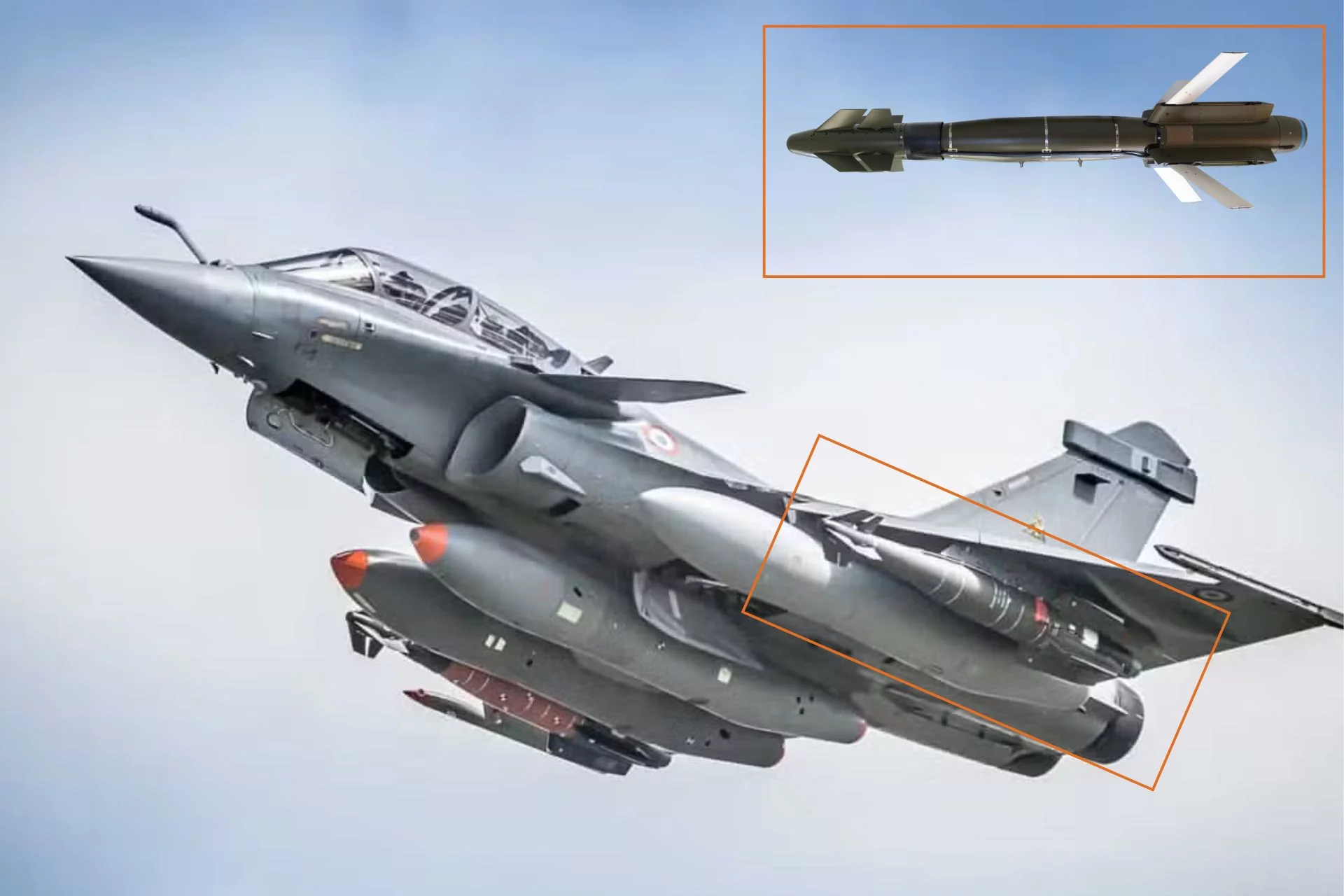 French_Rafale_fighter_fires_1000_kg_AASM_bomb_from_aircraft_carrier_Charles_de_Gaulle-5ec67ada.webp