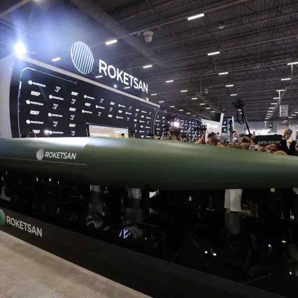 TAYFUN Block 4 hypersonic ballistic missile displayed at IDEF 2025 in Istanbul, showcasing Türkiye’s next-generation long-range strike system developed by ROKETSAN prior to its transition into serial production in 2026.
