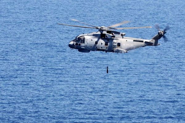 Ultra Maritime’s new $54.8 million sonobuoy contract will equip Royal Navy Merlin Mk2 helicopters with fresh passive and active acoustic sensors, strengthening the UK’s ability to detect, track, and deter Russian submarines operating near British waters and critical undersea infrastructure (Picture source: UK Navy).