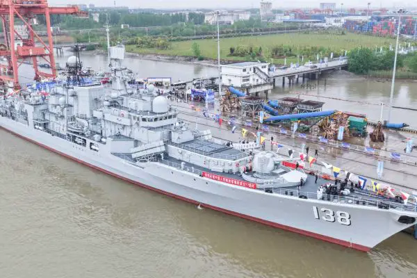 This deep modernization turned the Taizhou, a short-range strike ship with limited self-defense, into a multi-role destroyer that can defend a wider area, strike targets much farther away, and track and engage multiple threats at the same time within a networked fleet. (Picture source: Weibo/@泰州发布)