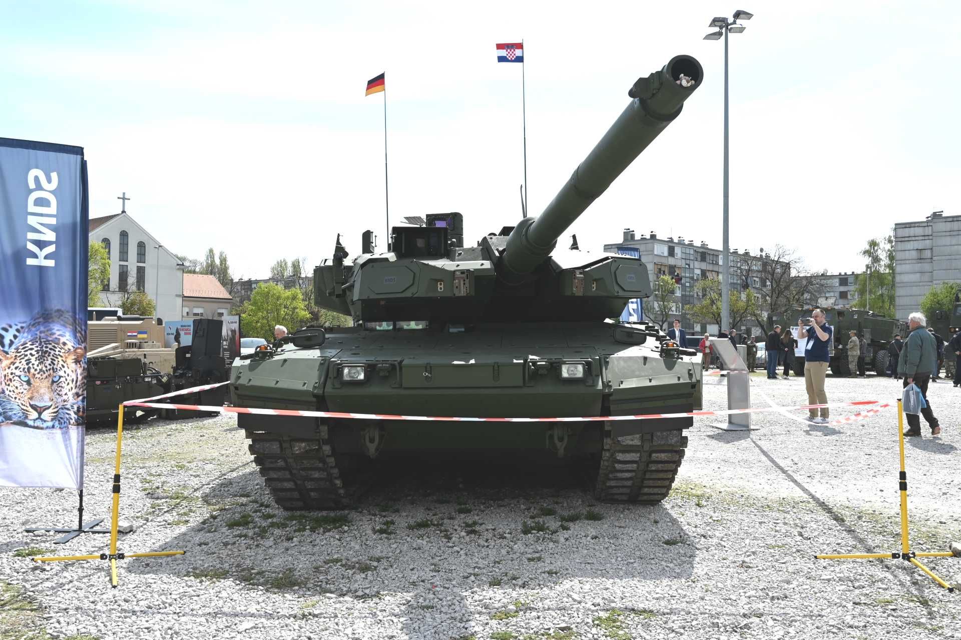 The Leopard 2A8 is Germany’s latest main battle tank, featuring advanced modular armor, next-generation fire control, and full NATO digital integration. The Norwegian variant, Leopard 2A8 NOR, includes customized combat systems from national defense firms and is tailored for Arctic and high-intensity operations.
