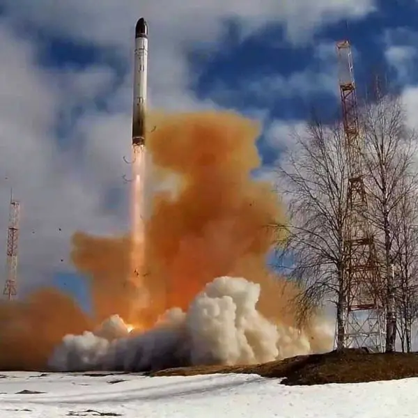 The only publicly confirmed successful full flight test of the RS-28 Sarmat ICBM took place on April 20, 2022, when a missile was launched from the Plesetsk Cosmodrome to the Kura test range in Kamchatka. (Picture source: Russian MoD)