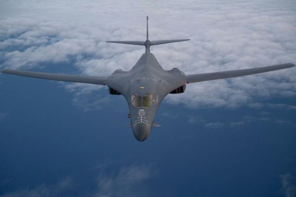 A U.S. Air Force B-1B Lancer performs a bomber air demonstration over the U.S. Southern Command area of responsibility on October 27, 2025. (Picture source: US DoD)