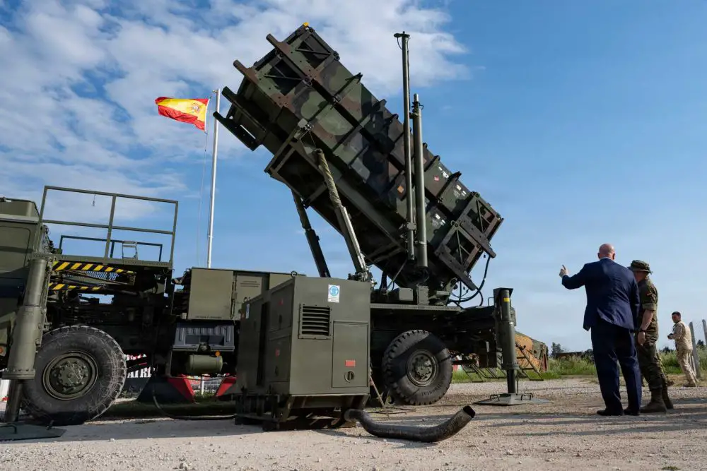 Matthew Whitaker, U.S. Ambassador to NATO, visits Spanish Army Patriot air defense facilities during a tour of Incirlik Air Base, Türkiye, on May 18, 2026. The visit highlighted the role of the U.S. Air Force’s 39th Air Base Wing and allied NATO forces in strengthening integrated air and missile defense cooperation on the alliance’s southeastern flank.