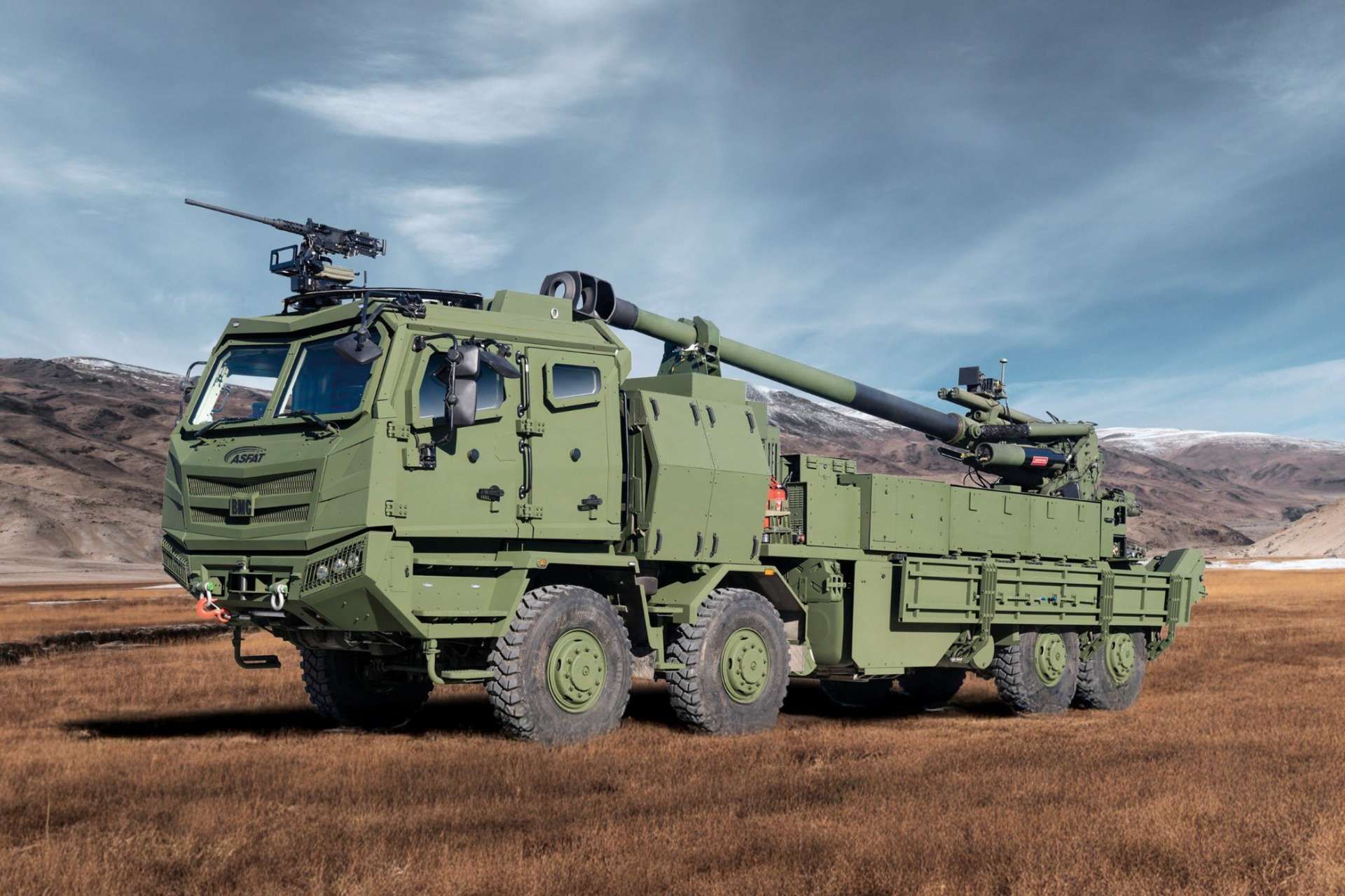 Türkiye’s new T-155 TTA Panther howitzer brings NATO-standard 155 mm firepower onto an 8×8 wheeled platform, boosting the Land Forces’ speed, survivability, and networked strike capability (Picture Source: ASFAT)