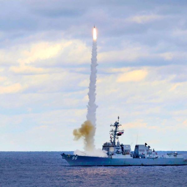The U.S. Navy is seeking $7.3 billion to rapidly expand Tomahawk and SM-6 missile procurement after sustained combat operations exposed critical gaps in strike and air defense inventories (Picture Source: U.S. Navy)