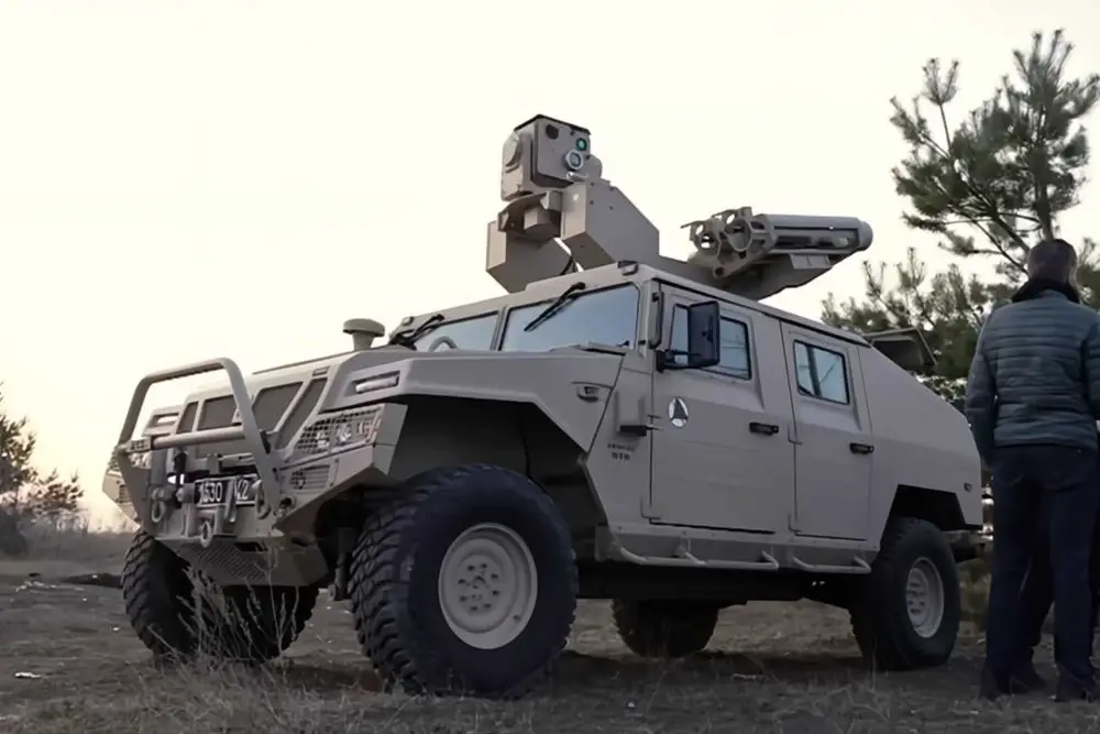 Each RapidRanger launcher carries four ready-to-fire missiles, either Starstreak 2 and Lightweight Multirole Missiles, providing an immediate engagement capability without additional preparation time. (Picture source: Telegram/Mykhailo Fedorov)