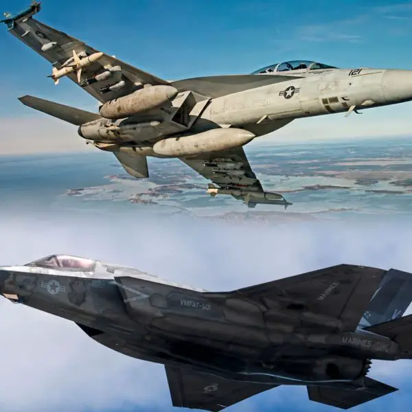 U.S. Marine Corps F/A-18 Hornet fighters prepare for retirement as the service transitions to a 420-aircraft F-35 fleet focused on Indo-Pacific operations. (Picture source: US DoD)
