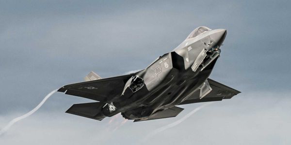 Switzerland’s path toward the F-35A began in the mid-2010s as part of the Air2030 program, launched to replace the aging F/A-18C-D Hornet and F-5 Tiger fleets while renewing ground-based air defense. (Picture source: US Air Force)