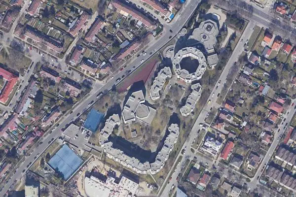 The primary SIGINT installation in Vienna is located within a nine-acre compound on the Danube known as “Russencity”, consisting of residential buildings, a school, and a central mission facility structured around a six-storey octagonal building. (Picture source: Google Maps)