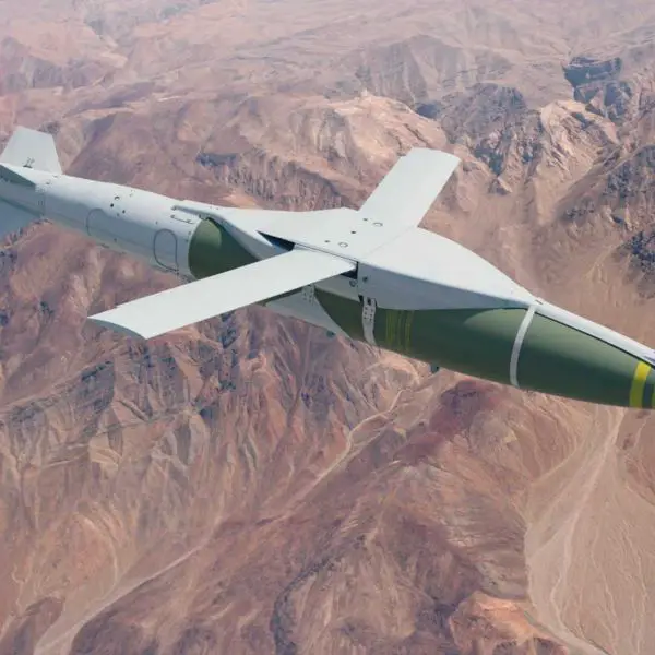 Standard JDAMs typically achieve ranges of 28 km depending on release altitude and speed, whereas the JDAM-ER can exceed 74 km and, in some profiles, approach 80 km. (Picture source: Boeing)